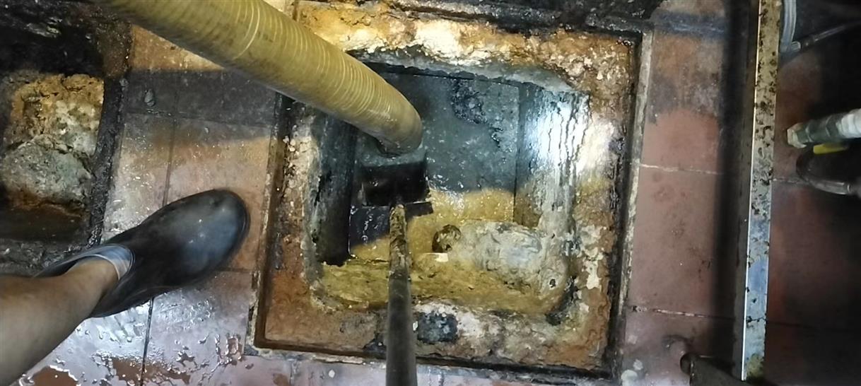 渭南污水池清理一般都有毒气，怎么预防中毒呢？